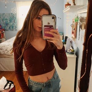 long sleeve crop top